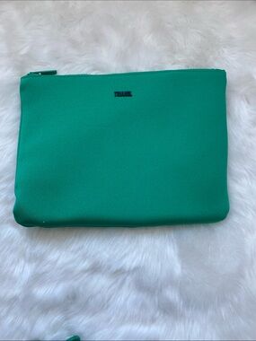 triangl swimwear Green Neoprene Cosmetic Pouch